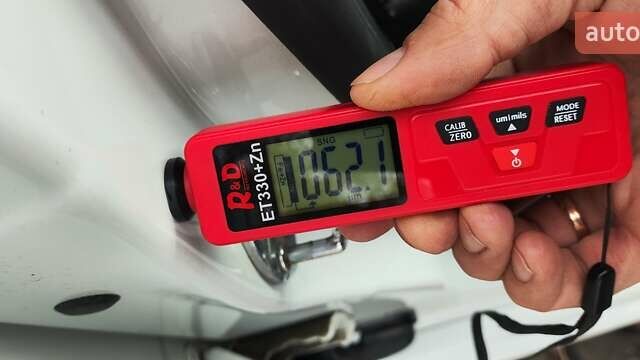 Білий Рено Зое, об'ємом двигуна 0 л та пробігом 50 тис. км за 7950 $, фото 49 на Automoto.ua