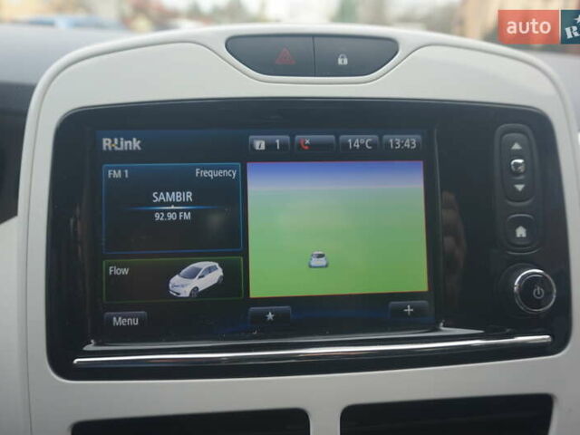 Білий Рено Зое, об'ємом двигуна 0 л та пробігом 112 тис. км за 6777 $, фото 32 на Automoto.ua