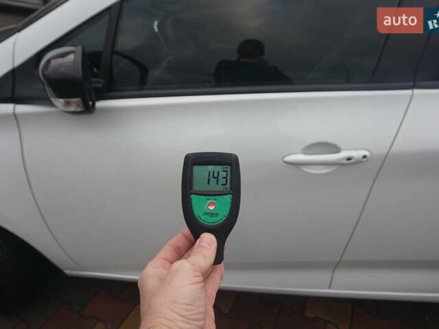 Білий Рено Зое, об'ємом двигуна 0 л та пробігом 111 тис. км за 7555 $, фото 68 на Automoto.ua