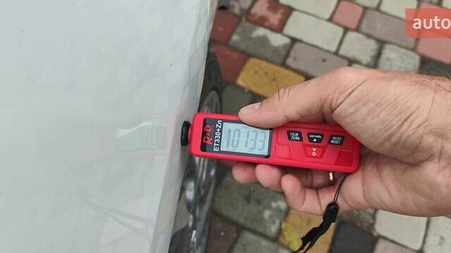 Белый Рено Зое, объемом двигателя 0 л и пробегом 71 тыс. км за 7850 $, фото 38 на Automoto.ua