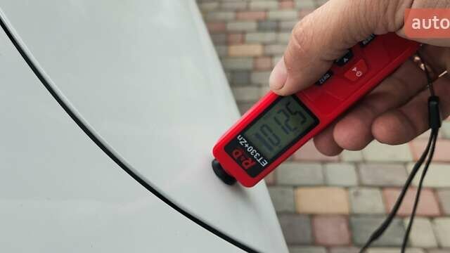 Білий Рено Зое, об'ємом двигуна 0 л та пробігом 50 тис. км за 7950 $, фото 42 на Automoto.ua