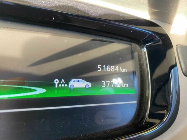 Білий Рено Зое, об'ємом двигуна 0 л та пробігом 51 тис. км за 9199 $, фото 11 на Automoto.ua