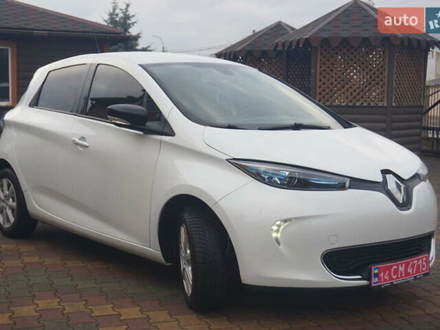Білий Рено Зое, об'ємом двигуна 0 л та пробігом 111 тис. км за 7555 $, фото 4 на Automoto.ua