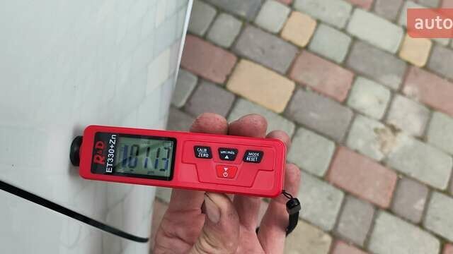 Білий Рено Зое, об'ємом двигуна 0 л та пробігом 50 тис. км за 7950 $, фото 33 на Automoto.ua