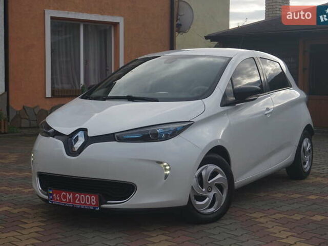 Білий Рено Зое, об'ємом двигуна 0 л та пробігом 112 тис. км за 6777 $, фото 2 на Automoto.ua