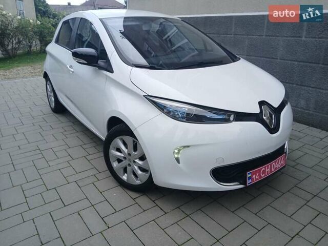 Білий Рено Зое, об'ємом двигуна 0 л та пробігом 71 тис. км за 6700 $, фото 10 на Automoto.ua