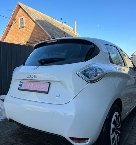 Білий Рено Зое, об'ємом двигуна 0 л та пробігом 111 тис. км за 6500 $, фото 6 на Automoto.ua