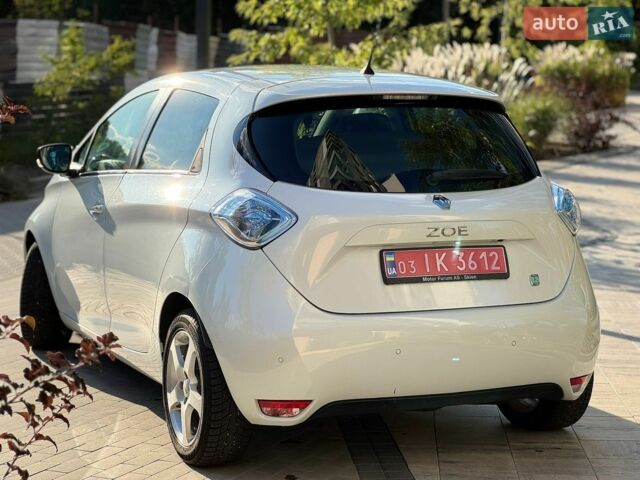 Білий Рено Зое, об'ємом двигуна 0 л та пробігом 53 тис. км за 7599 $, фото 7 на Automoto.ua