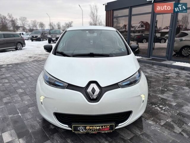 Білий Рено Зое, об'ємом двигуна 0 л та пробігом 114 тис. км за 7399 $, фото 1 на Automoto.ua