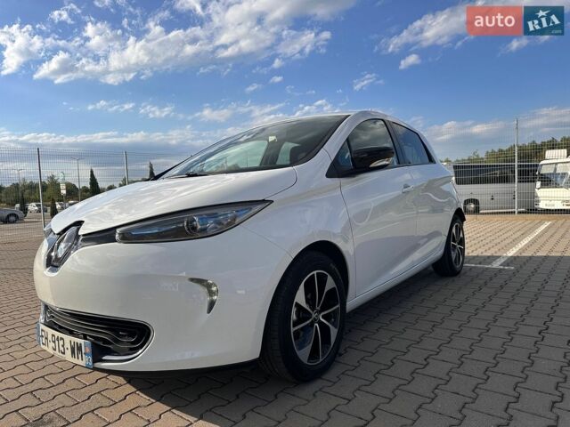 Білий Рено Зое, об'ємом двигуна 0 л та пробігом 108 тис. км за 8900 $, фото 27 на Automoto.ua