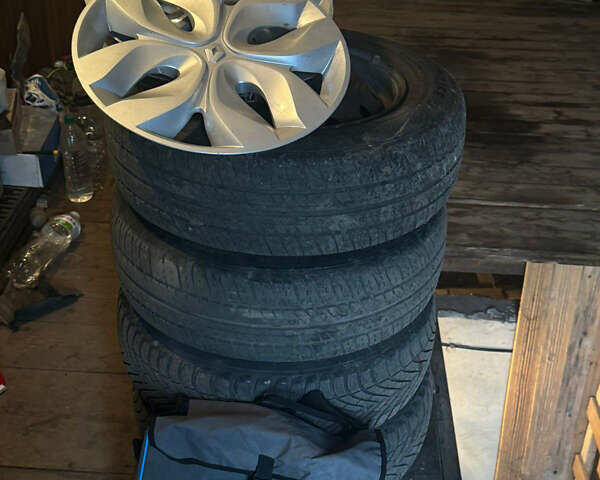 Білий Рено Зое, об'ємом двигуна 0 л та пробігом 148 тис. км за 6550 $, фото 9 на Automoto.ua