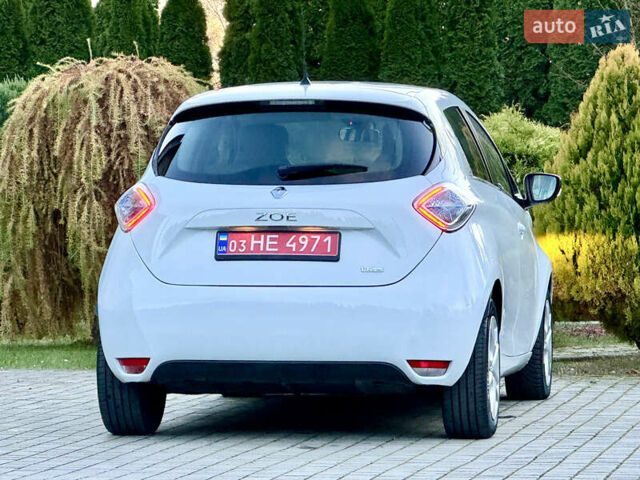 Белый Рено Зое, объемом двигателя 0 л и пробегом 43 тыс. км за 9399 $, фото 19 на Automoto.ua