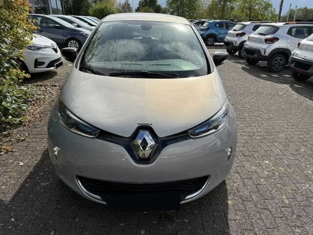 Білий Рено Зое, об'ємом двигуна 0 л та пробігом 58 тис. км за 5000 $, фото 1 на Automoto.ua