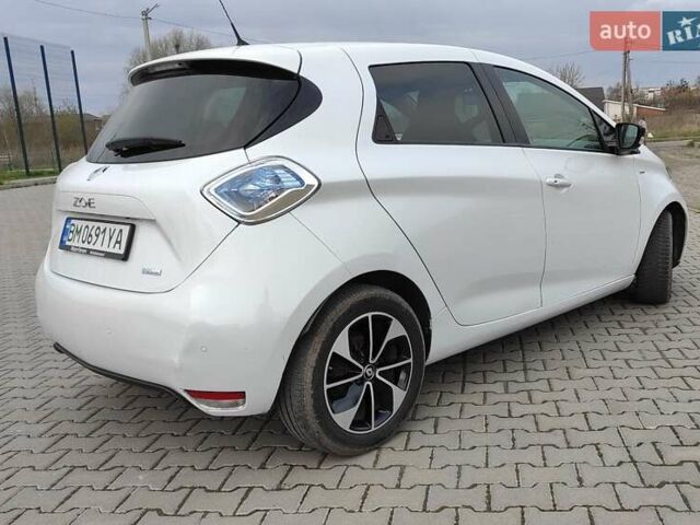 Белый Рено Зое, объемом двигателя 0 л и пробегом 139 тыс. км за 9000 $, фото 9 на Automoto.ua