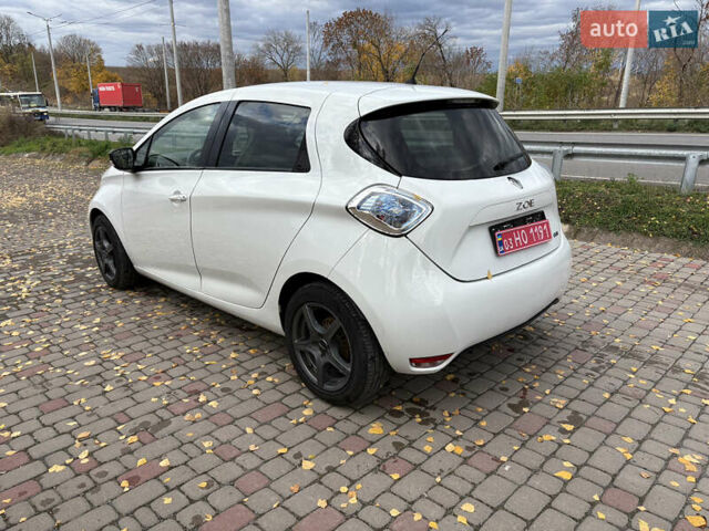 Рено Зое 2017 в Ровно на Automoto.ua Белый Рено Зое, объемом двигателя 0 л и пробегом 104 тыс. км за 8599 $, фото 12 на Automoto.ua