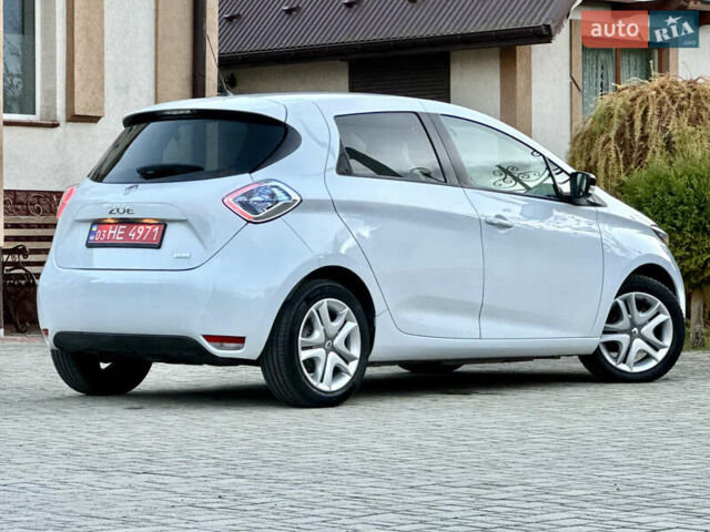 Белый Рено Зое, объемом двигателя 0 л и пробегом 43 тыс. км за 9399 $, фото 29 на Automoto.ua