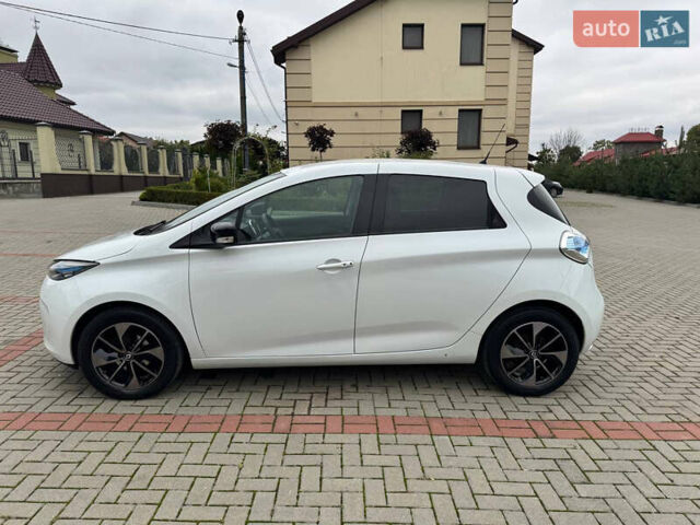 Белый Рено Зое, объемом двигателя 0 л и пробегом 78 тыс. км за 9800 $, фото 3 на Automoto.ua