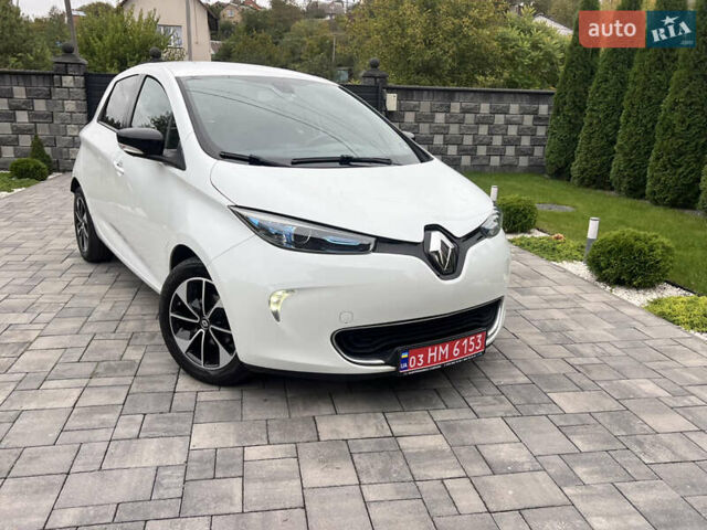 Белый Рено Зое, объемом двигателя 0 л и пробегом 129 тыс. км за 8750 $, фото 17 на Automoto.ua