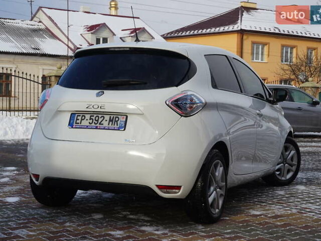 Белый Рено Зое, объемом двигателя 0 л и пробегом 26 тыс. км за 9555 $, фото 7 на Automoto.ua