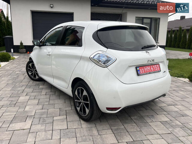 Белый Рено Зое, объемом двигателя 0 л и пробегом 129 тыс. км за 8750 $, фото 16 на Automoto.ua