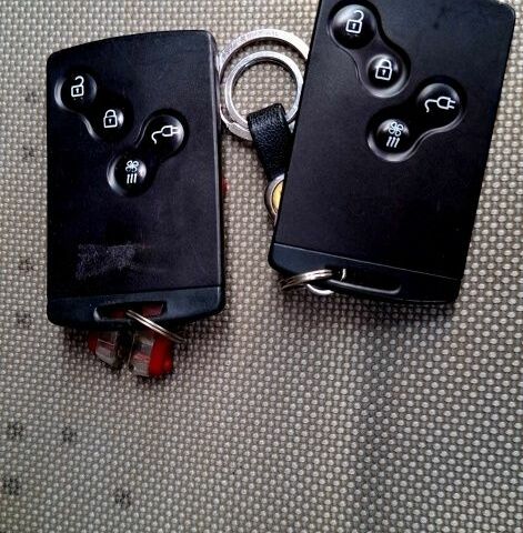 Белый Рено Зое, объемом двигателя 0 л и пробегом 101 тыс. км за 8850 $, фото 12 на Automoto.ua