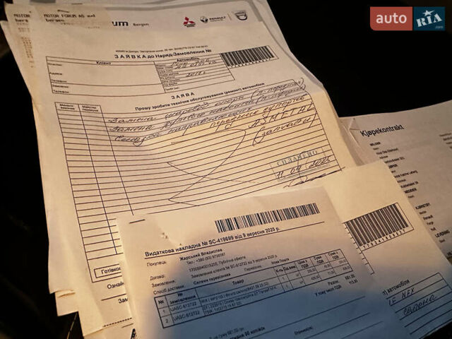 Белый Рено Зое, объемом двигателя 0 л и пробегом 108 тыс. км за 9250 $, фото 36 на Automoto.ua