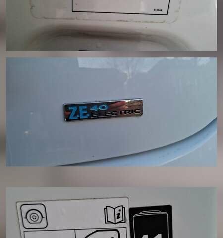 Белый Рено Зое, объемом двигателя 0 л и пробегом 101 тыс. км за 8850 $, фото 13 на Automoto.ua