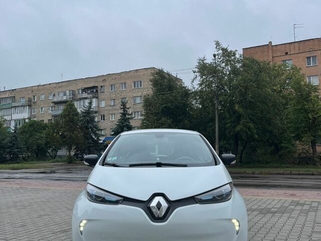 Білий Рено Зое, об'ємом двигуна 0 л та пробігом 157 тис. км за 8650 $, фото 1 на Automoto.ua