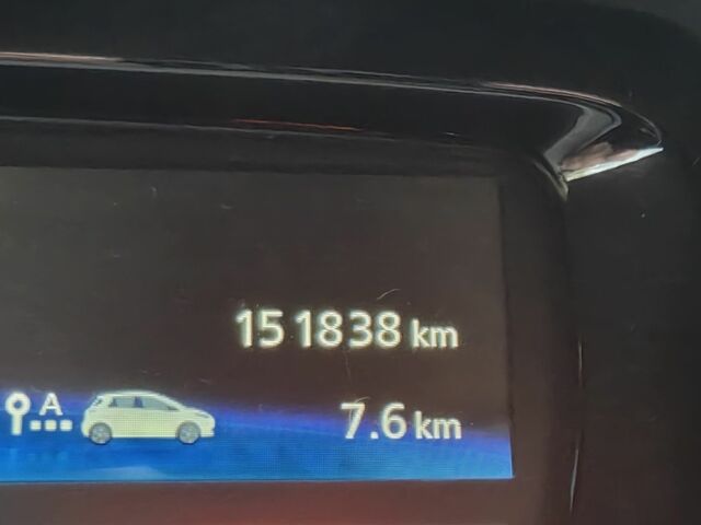 Белый Рено Зое, объемом двигателя 0 л и пробегом 152 тыс. км за 8400 $, фото 3 на Automoto.ua