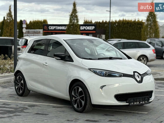 Рено Зое 2017 в Городке на Automoto.ua Белый Рено Зое, объемом двигателя 0 л и пробегом 95 тыс. км за 9800 $, фото 2 на Automoto.ua