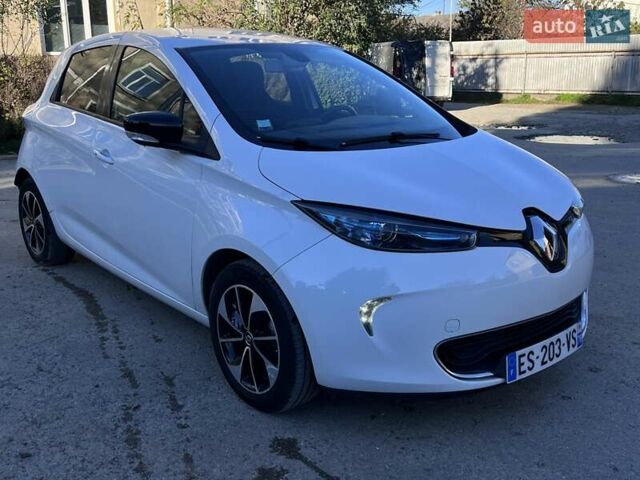 Рено Зое 2017 в Черновцах на Automoto.ua Белый Рено Зое, объемом двигателя 0 л и пробегом 60 тыс. км за 9200 $, фото 20 на Automoto.ua