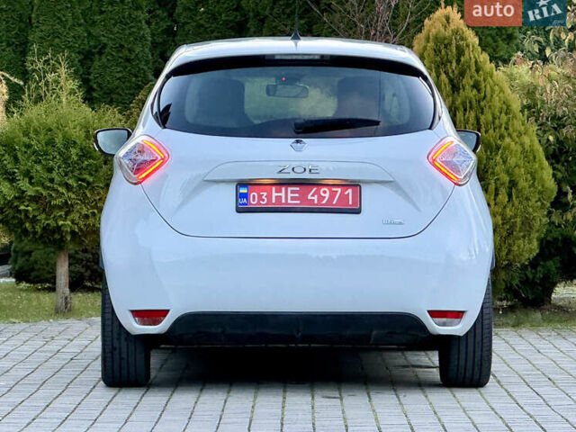 Белый Рено Зое, объемом двигателя 0 л и пробегом 43 тыс. км за 9399 $, фото 18 на Automoto.ua