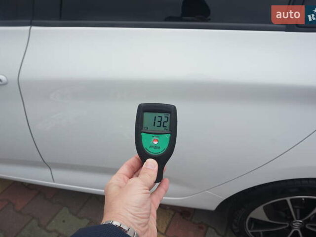 Белый Рено Зое, объемом двигателя 0 л и пробегом 136 тыс. км за 9000 $, фото 66 на Automoto.ua