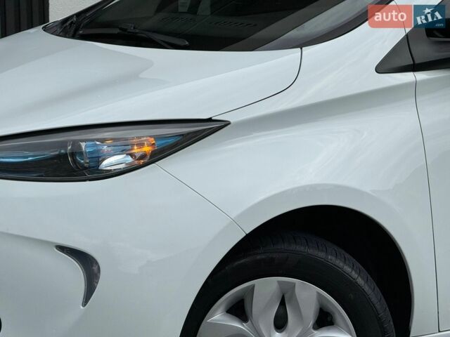 Білий Рено Зое, об'ємом двигуна 0 л та пробігом 85 тис. км за 9200 $, фото 37 на Automoto.ua
