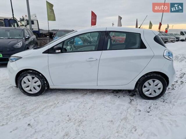 Білий Рено Зое, об'ємом двигуна 0 л та пробігом 33 тис. км за 9900 $, фото 16 на Automoto.ua
