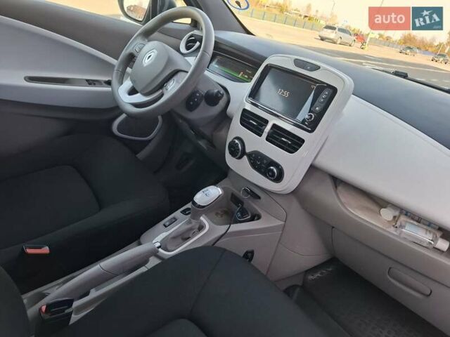 Рено Зое 2017 в Нововолынск на Automoto.ua Белый Рено Зое, объемом двигателя 0 л и пробегом 117 тыс. км за 8900 $, фото 10 на Automoto.ua