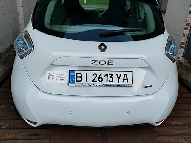 Рено Зое 2017 в Кобеляках на Automoto.ua Белый Рено Зое, объемом двигателя 0 л и пробегом 120 тыс. км за 10000 $, фото 3 на Automoto.ua