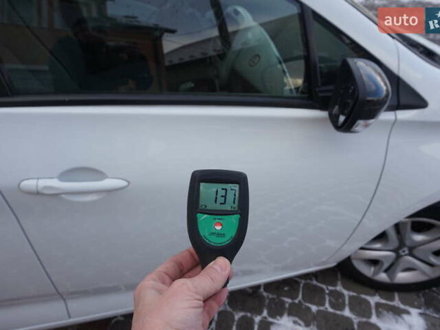 Белый Рено Зое, объемом двигателя 0 л и пробегом 26 тыс. км за 9555 $, фото 70 на Automoto.ua