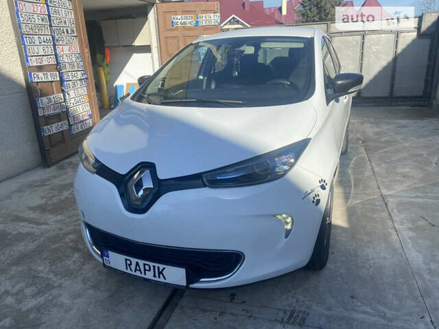 Білий Рено Зое, об'ємом двигуна 0 л та пробігом 145 тис. км за 9000 $, фото 26 на Automoto.ua