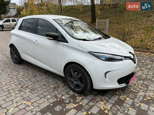 Рено Зое 2017 в Ровно на Automoto.ua Белый Рено Зое, объемом двигателя 0 л и пробегом 104 тыс. км за 8599 $, фото 6 на Automoto.ua