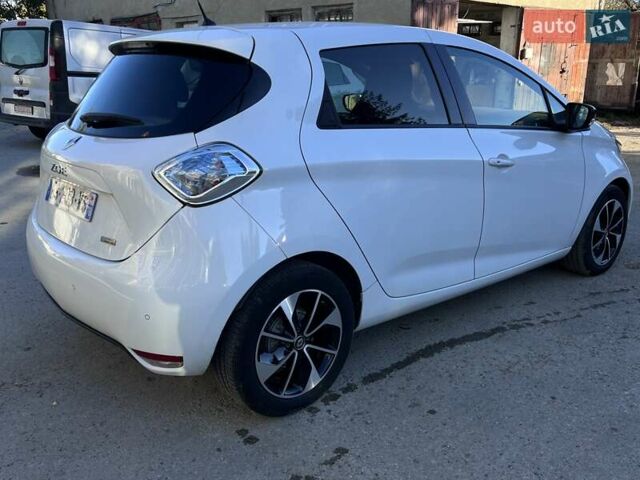 Рено Зое 2017 в Черновцах на Automoto.ua Белый Рено Зое, объемом двигателя 0 л и пробегом 60 тыс. км за 9200 $, фото 21 на Automoto.ua