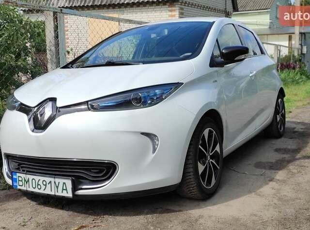 Белый Рено Зое, объемом двигателя 0 л и пробегом 139 тыс. км за 9000 $, фото 14 на Automoto.ua