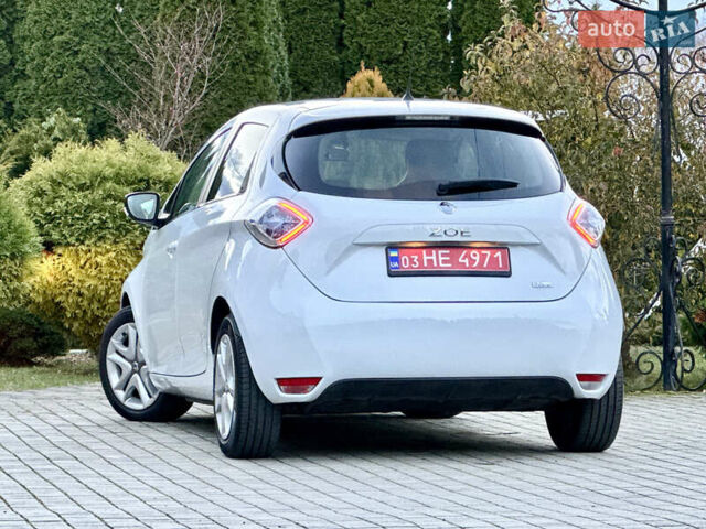 Белый Рено Зое, объемом двигателя 0 л и пробегом 43 тыс. км за 9399 $, фото 23 на Automoto.ua