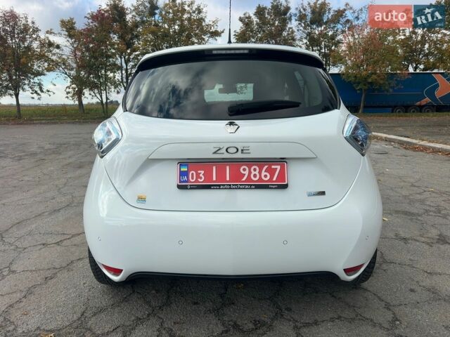Білий Рено Зое, об'ємом двигуна 0 л та пробігом 83 тис. км за 9800 $, фото 10 на Automoto.ua