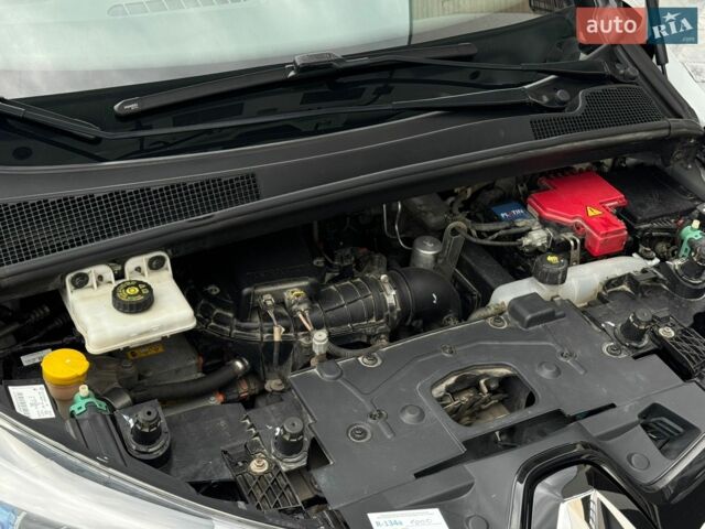 Білий Рено Зое, об'ємом двигуна 0 л та пробігом 85 тис. км за 9200 $, фото 141 на Automoto.ua