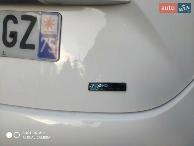 Білий Рено Зое, об'ємом двигуна 0 л та пробігом 87 тис. км за 8799 $, фото 15 на Automoto.ua