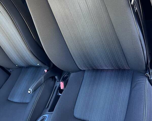 Рено Зое 2017 в Черновцах на Automoto.ua Белый Рено Зое, объемом двигателя 0 л и пробегом 60 тыс. км за 9200 $, фото 8 на Automoto.ua