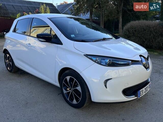 Рено Зое 2017 в Черновцах на Automoto.ua Белый Рено Зое, объемом двигателя 0 л и пробегом 60 тыс. км за 9200 $, фото 1 на Automoto.ua