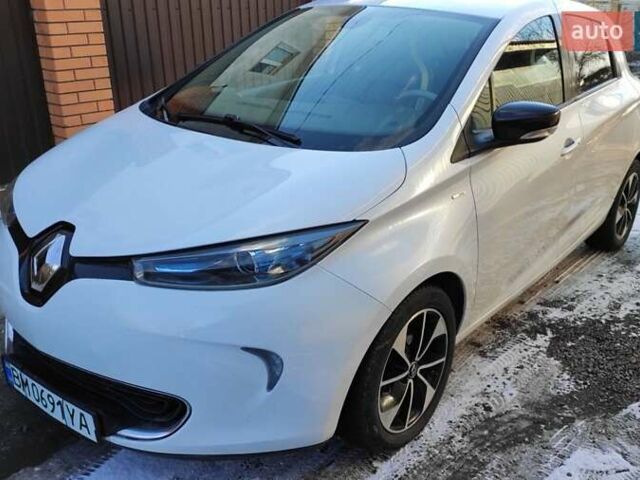 Белый Рено Зое, объемом двигателя 0 л и пробегом 130 тыс. км за 10900 $, фото 3 на Automoto.ua