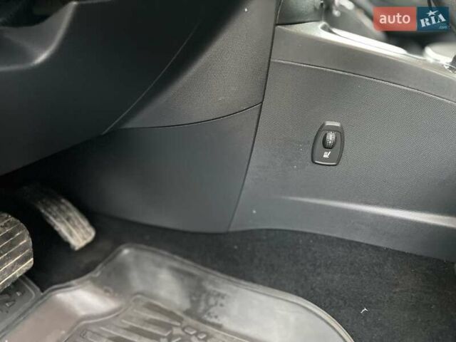 Білий Рено Зое, об'ємом двигуна 0 л та пробігом 168 тис. км за 9499 $, фото 43 на Automoto.ua